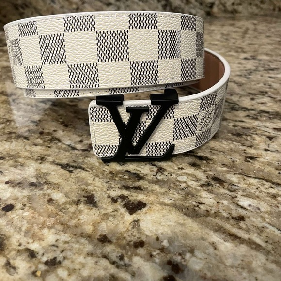 Louis Vuitton Cream Dust Bag with Blue Accents - Picture 1 of 6